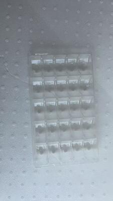 25 سینی پلاستیکی ماکارون با PET درجه غذایی به ضخامت 0.55 میلی‌متر و طراحی قابل استفاده مجدد برای بسته‌بندی ماکارون