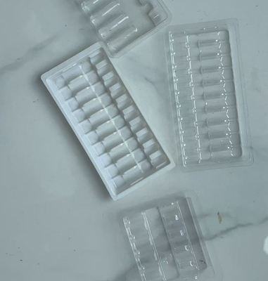 عمده فروشی 10 سینی پلاستیکی از PVC برای 1 میلی لیتر سینی درونی دارویی که با استفاده از سوزن آب و خلاء شکل می گیرد