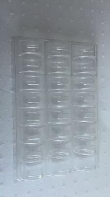 سینی بسته‌بندی ماکارون 25 عددی با PET درجه غذایی به ضخامت 0.55 میلی‌متر و طراحی قابل استفاده مجدد