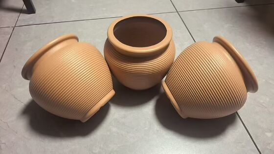 HDPE Modern Minimalist Ceramic Flower Pot with Multiple Sizes and Long Lifespan for Home Decoration